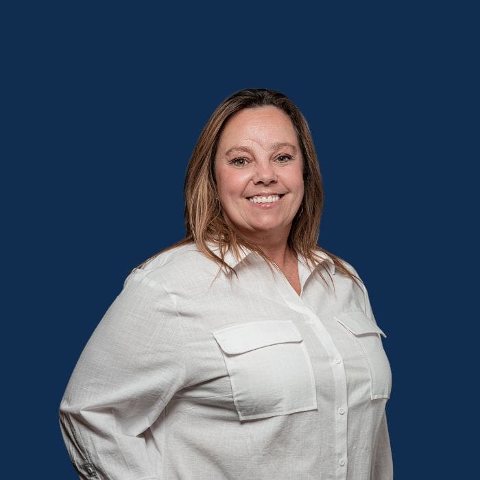 Peak Dental Arts Dr. Craig C. Lanik DDS Stevie Front Desk